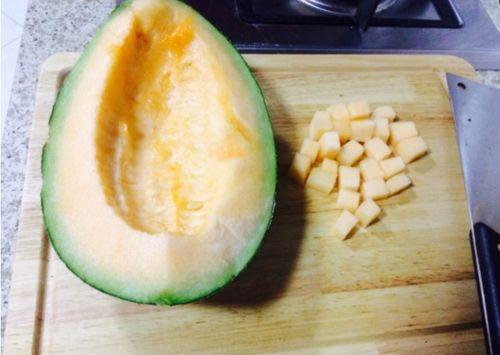 小学吃哈密瓜日记,我的哈密瓜日记