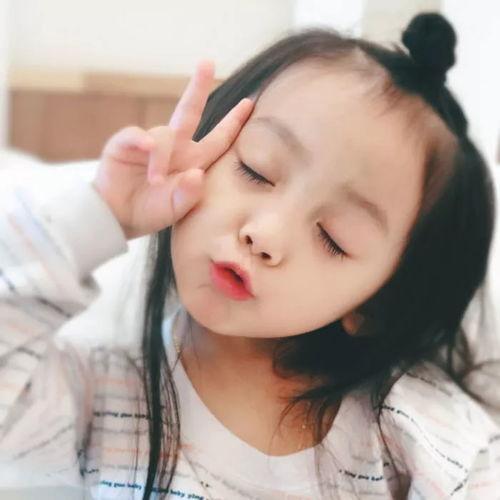 闺蜜头像小孩吃瓜,闺蜜头像中小孩吃瓜的欢乐瞬间