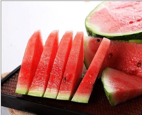 外国来中国吃瓜,一场味蕾与文化的碰撞之旅